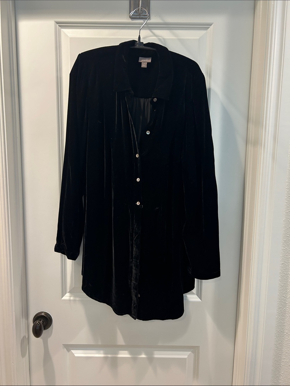 J. Jill Black Velvet Button-Front tunic